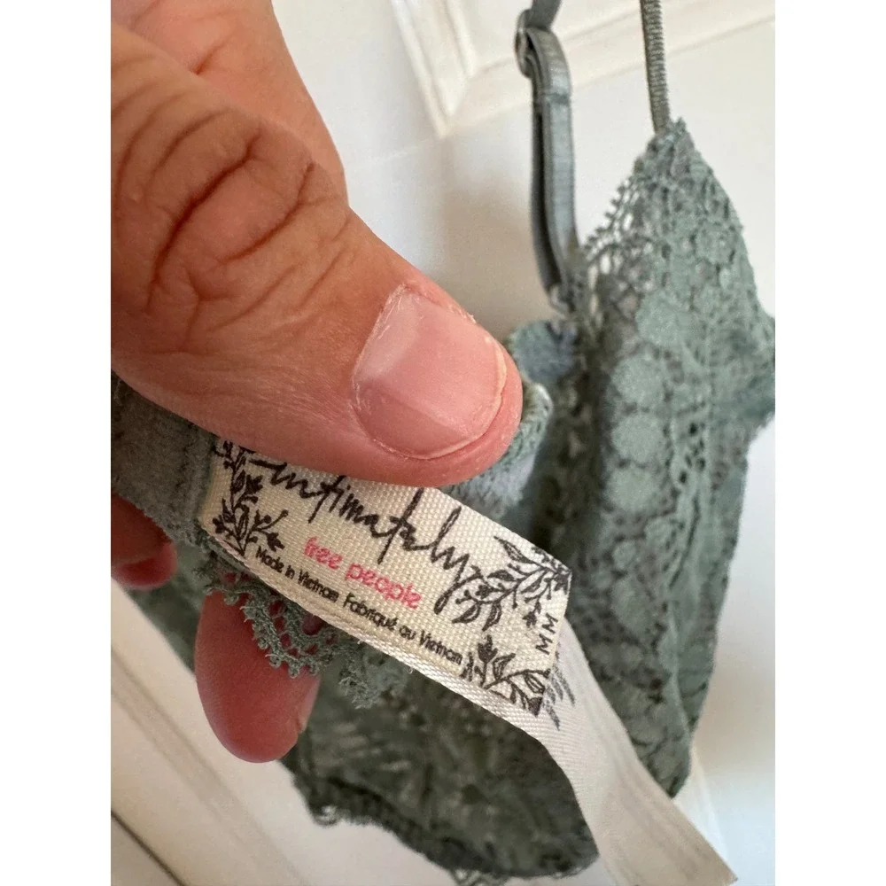Free People Mya sage green lace bralette size medium